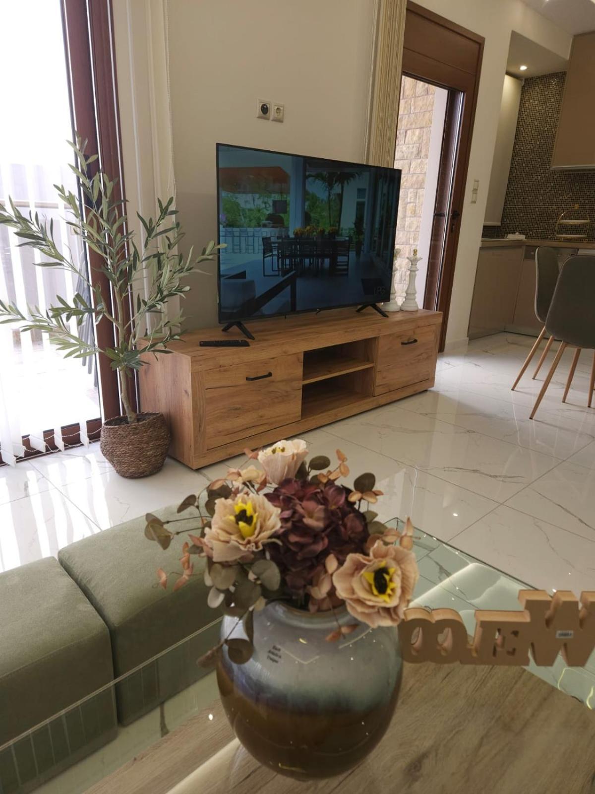 Agora Luxury Villa I Loutráki Exteriér fotografie